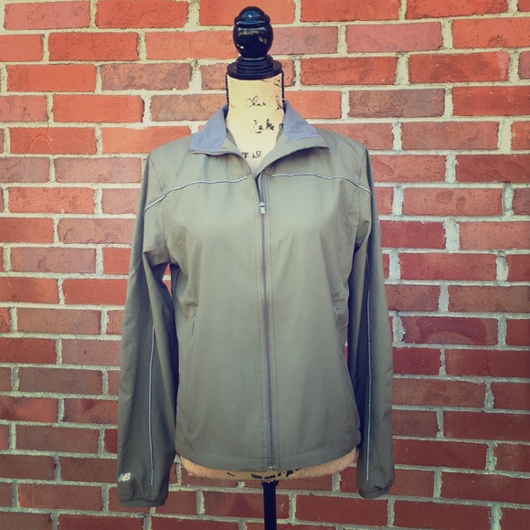 New Balance Green Windbreaker Women’s Size Small - Picture 1 of 8